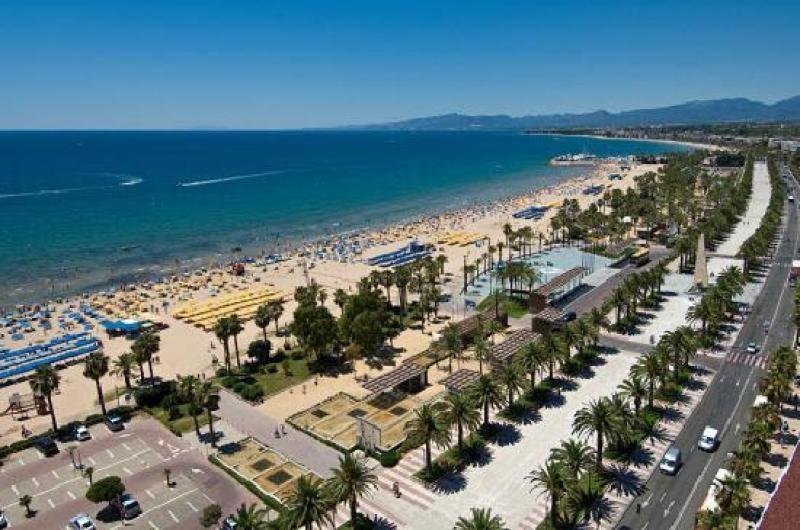 Residencial Aqua - La Pineda Apartment Салоу Екстериор снимка