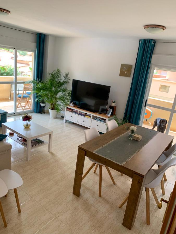 Residencial Aqua - La Pineda Apartment Салоу Екстериор снимка