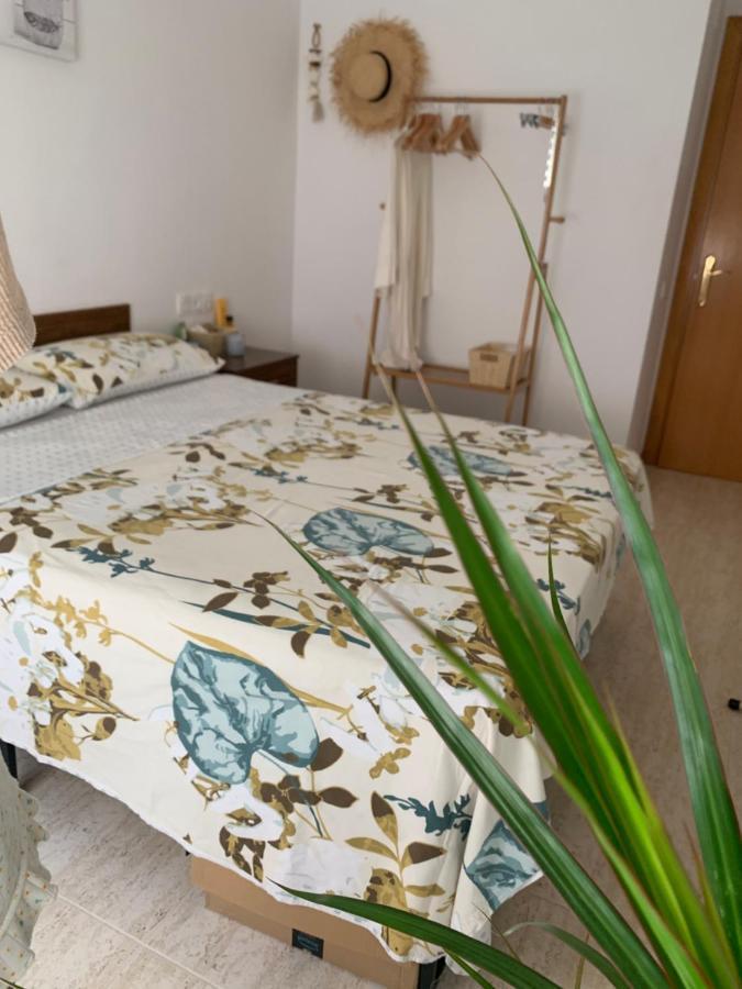 Residencial Aqua - La Pineda Apartment Салоу Екстериор снимка